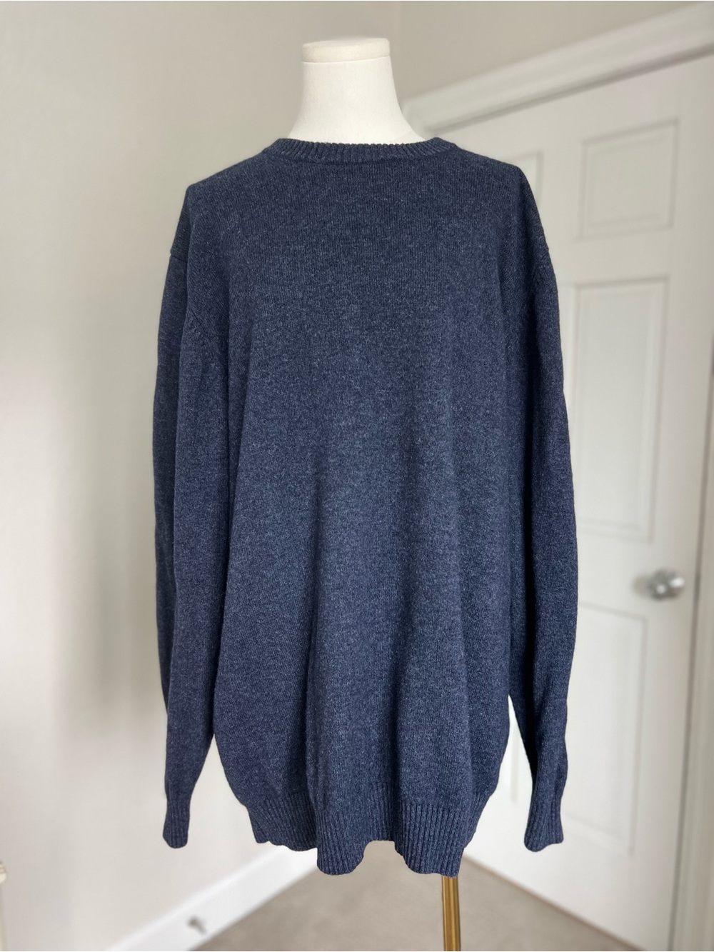 L.L.Bean Men’s Knit Crew Neck Pullover Sweater Blue Solid XXL Tall Wool Nylon